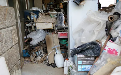 近隣に配慮した作業対応写真