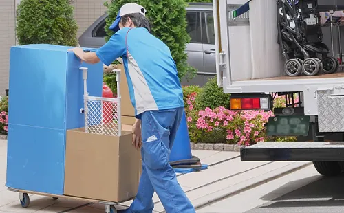 引っ越し前の不用品整理写真